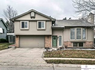 4955 S 167th St, Omaha, NE 68135