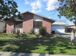 217 Berkshire Ln, Stockton, CA 95207