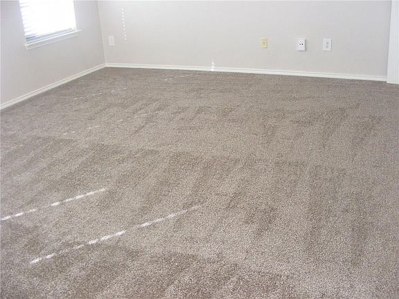 New carpet throughout