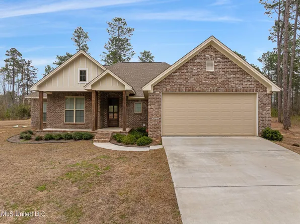 88 N Bryant Rd, Sumrall, MS 39482