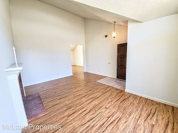 4th image of 7560 Bannister Ln