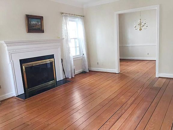 Living room connected to dining room