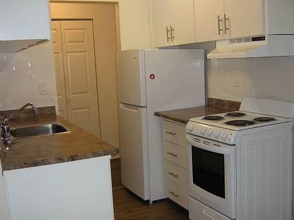 3rd image of 6044 Wilson Ave #1222709