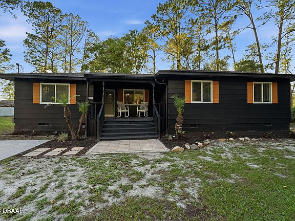 3rd image of 332 Shadydale Ct