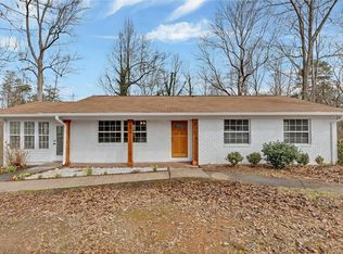 3072 Lotheridge Rd, Gainesville, GA 30501