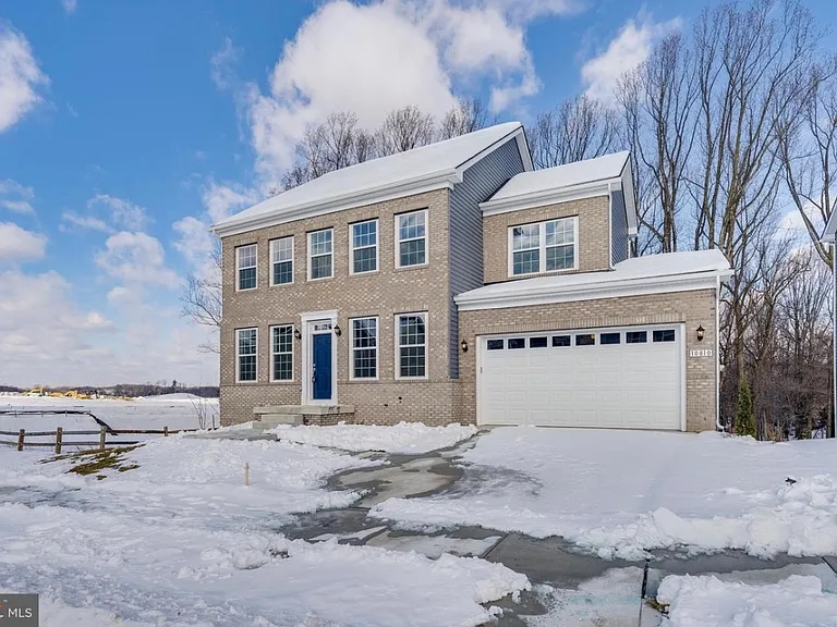 10810 Meridian Hill Way — Photo 1