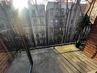 Rented by Salon Realty Corp