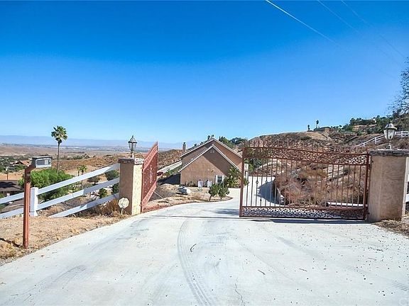 3rd image of 20948 Onaknoll Dr