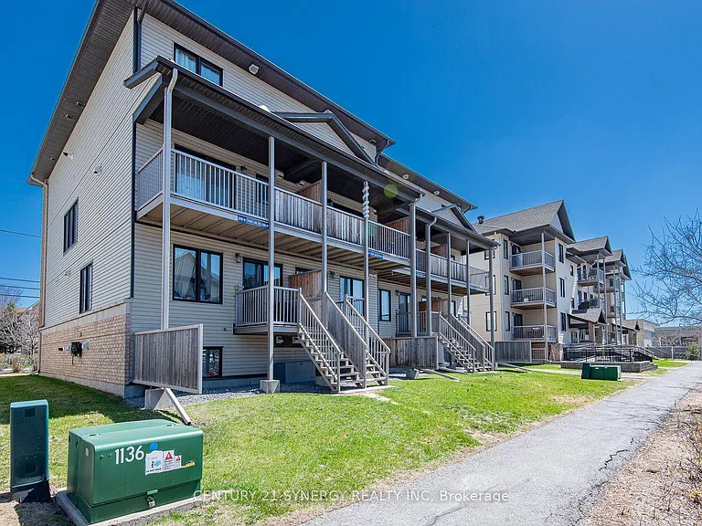 2228 Tenth Line Rd — Photo 40