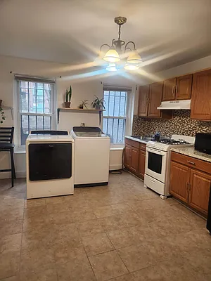 Rented by Samuels Property Group LLC | media 9