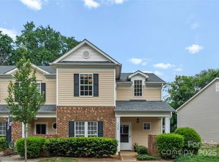 1326 Anthem Ct, Charlotte, NC 28205