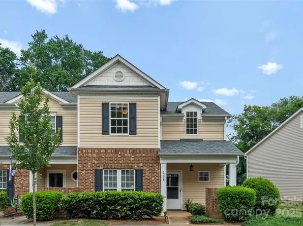 1326 Anthem Ct, Charlotte, NC 28205