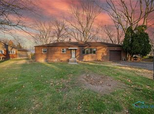 26812 Fort Meigs Rd, Perrysburg, OH 43551