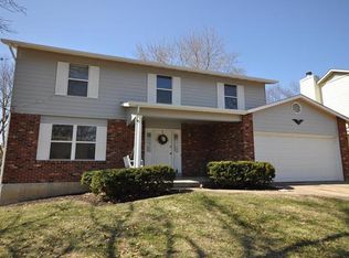107 Christine Cay Ct, Saint Charles, MO