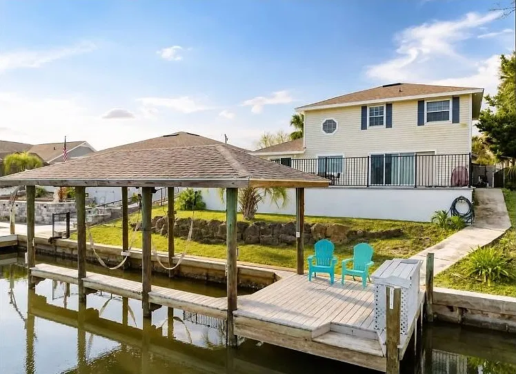 3 bed, $4,900 — Photo 2