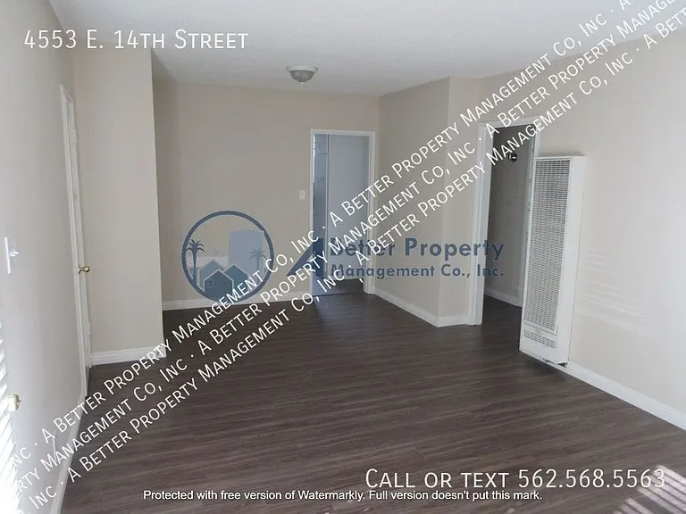 4553 E 14th St — Photo 7