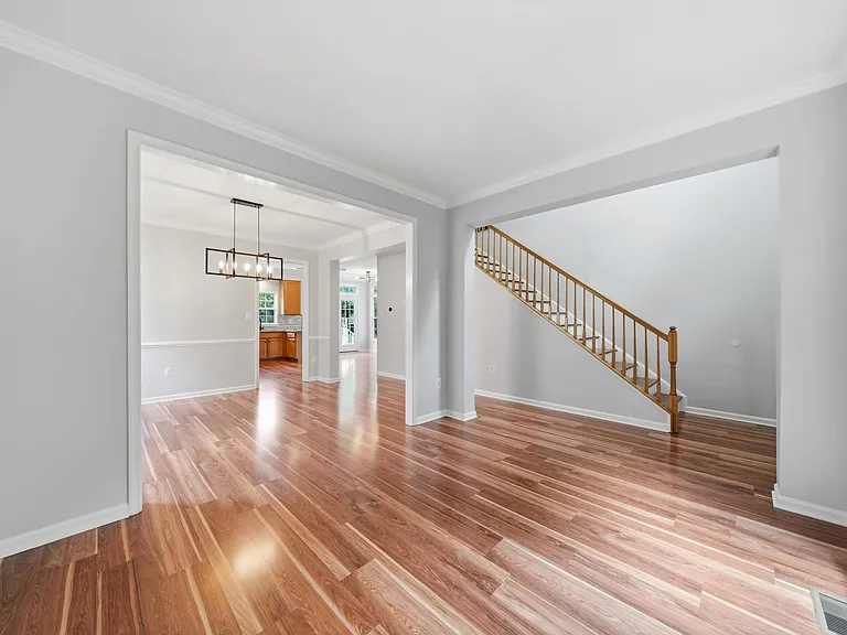 3962 Triton St — Photo 8