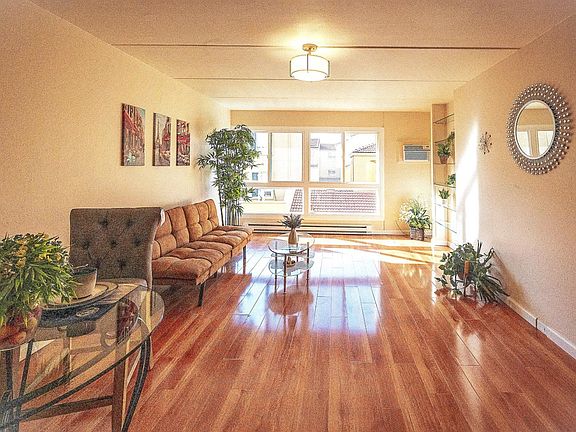 3rd image of 1700 Civic Center Dr APT 314