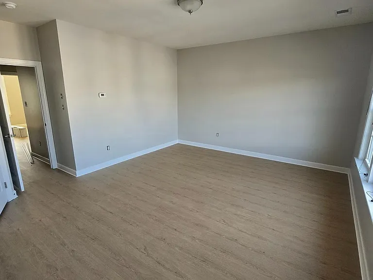 3765 William Daves Rd — Photo 2
