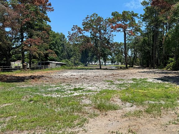 3rd image of 6747 Carolina Beach Road