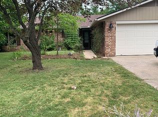 2490 N Azalea Ter, Fayetteville, AR 72703