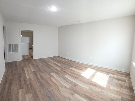 2nd image of 104-204 Kosuda Ln #104-B