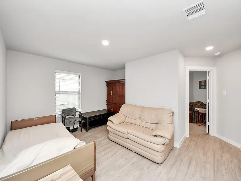 2610 Blue Abbott Dr — Photo 6