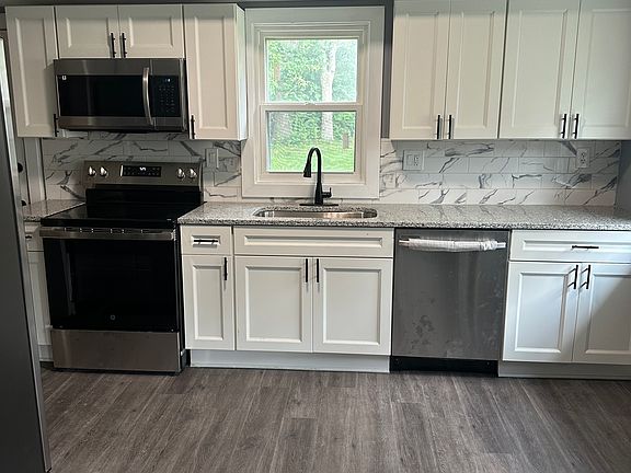 2nd image of 5405 Kensington Ave