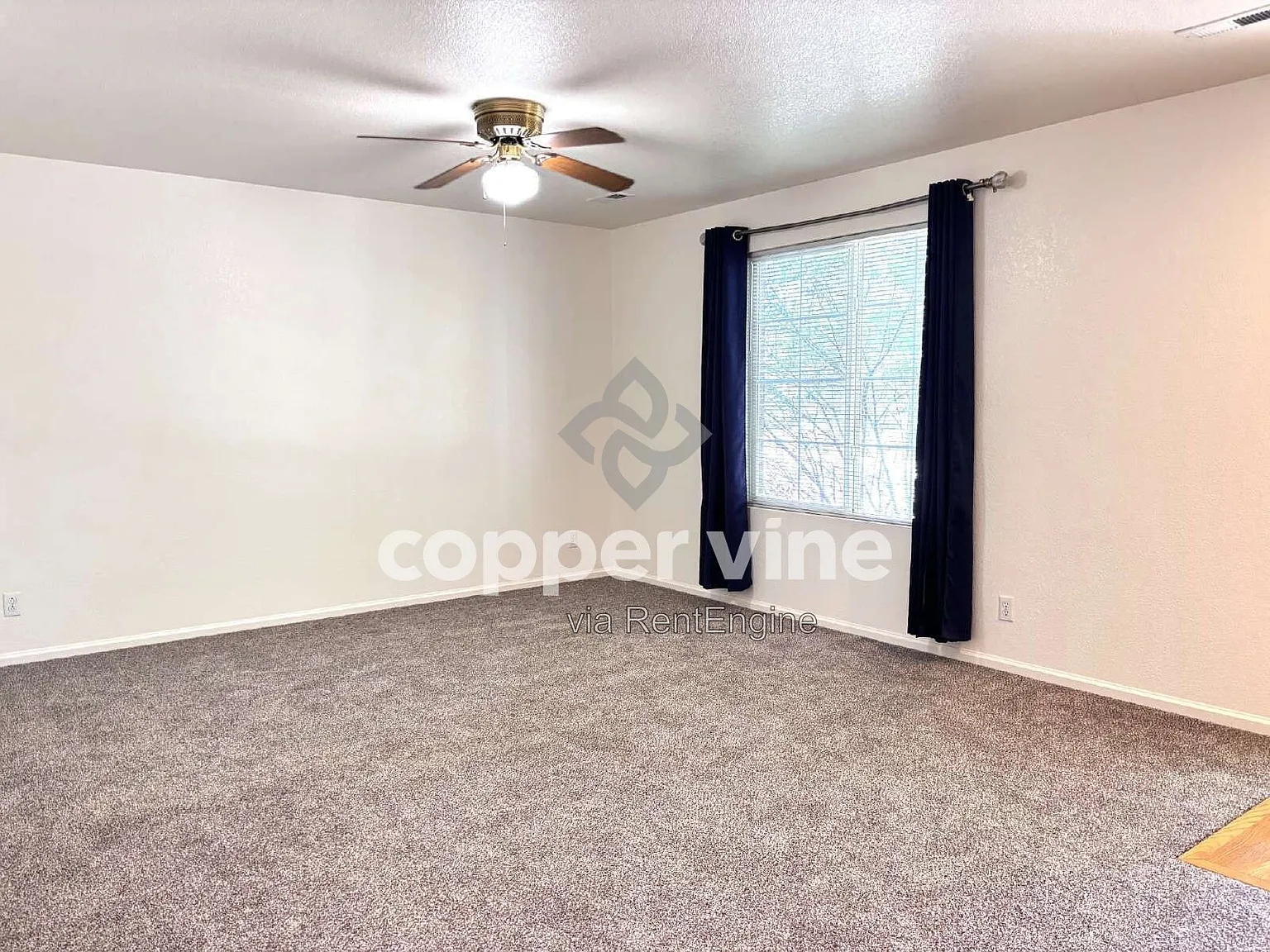 3 bed, 2.0 bath, 1480 sqft, $2,430 — Photo 3