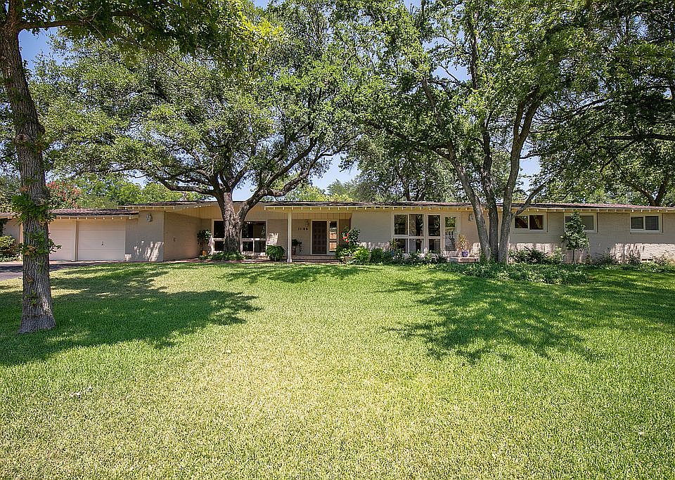 1st image of 11106 Snow White Dr