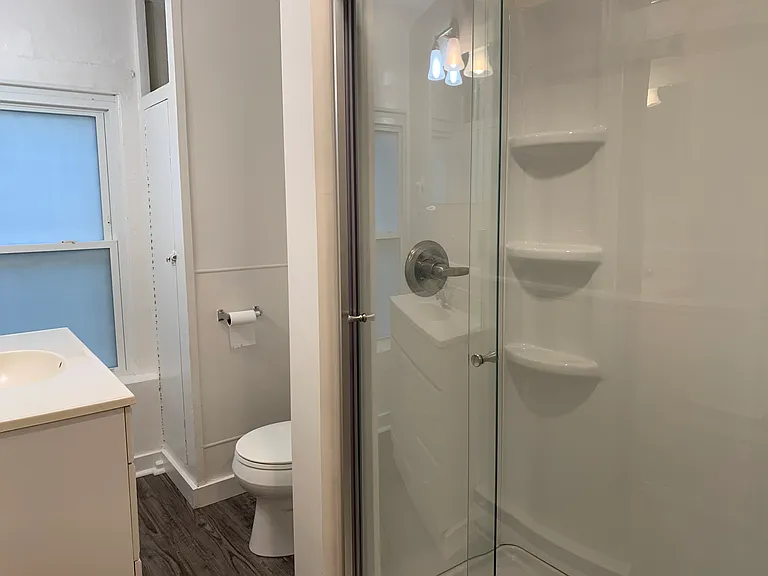946 S Main St #2 — Photo 12