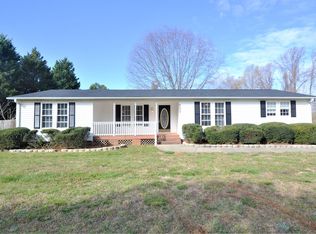 6230 Wilora Lake Rd, Charlotte, NC 28212