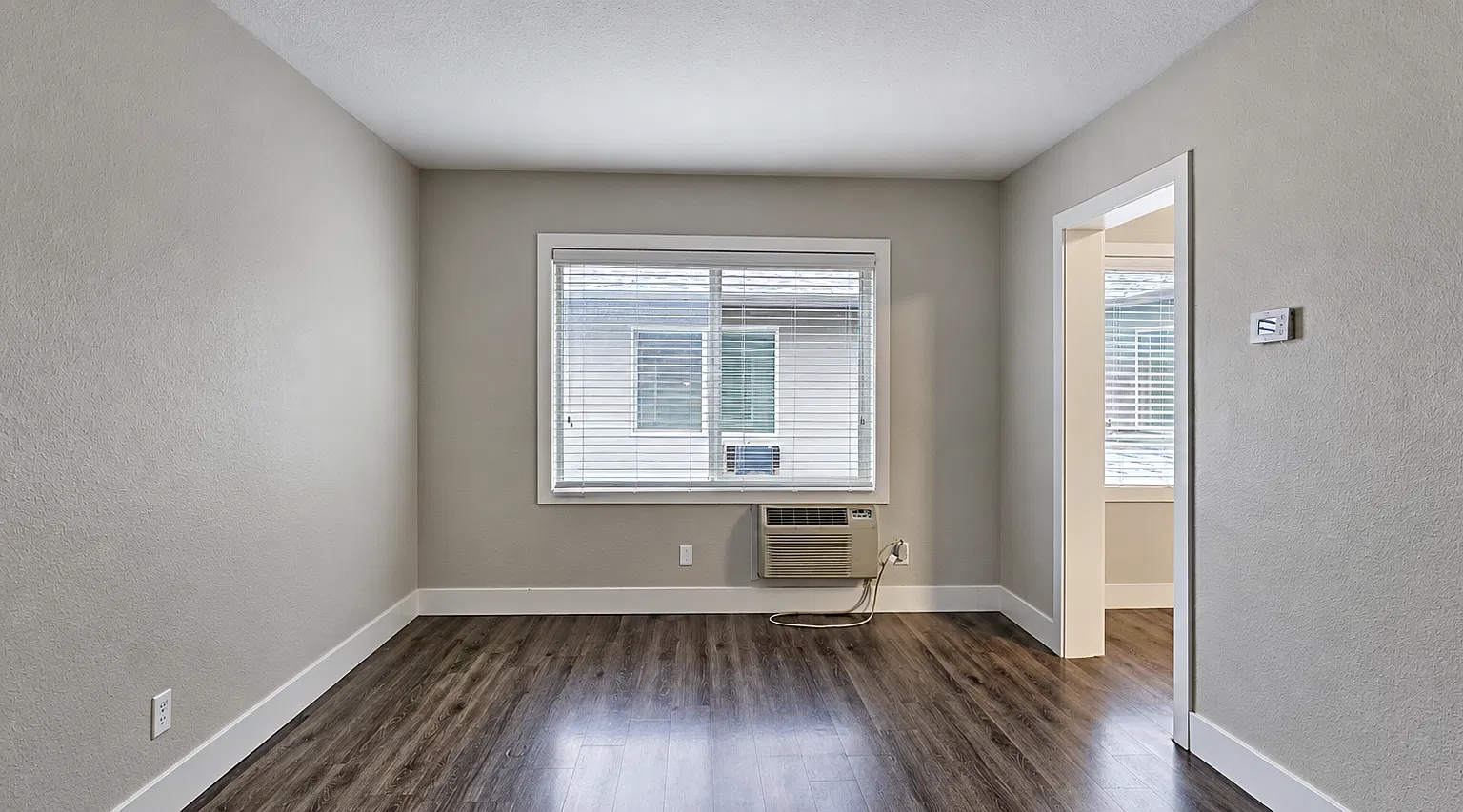 1 bed, 650 sqft, $1,595 — Photo 2