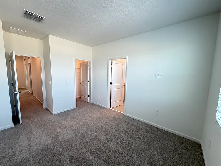 4700 Millenia Blvd — Photo 18