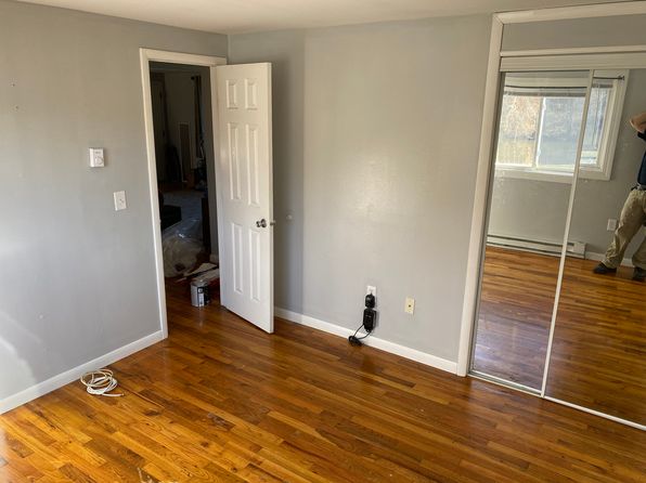 1001 Parr Meadow Dr FLOOR 1