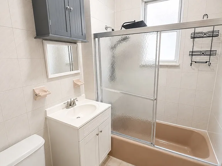460 Fairview Ave #1 — Photo 3