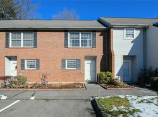 190 Tomlinson Ave APT 8C, Plainville, CT 06062