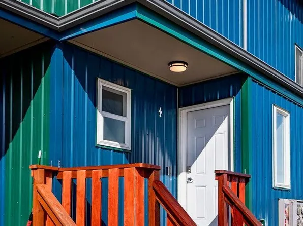 813 Auk St APT E4, Kenai, AK 99611