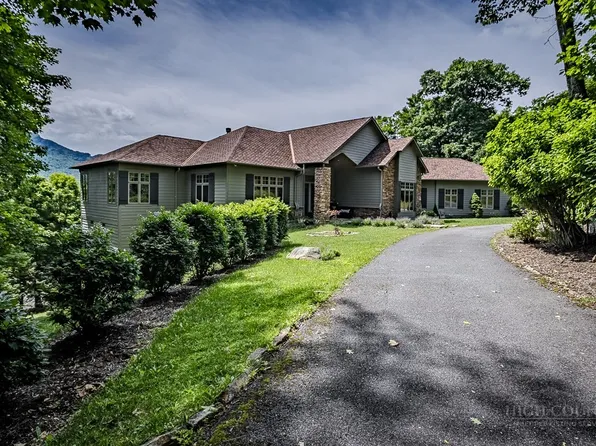 1031 Ridge Drive, Linville, NC 28646
