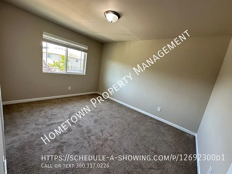 3332 Juno Ct NE — Photo 22