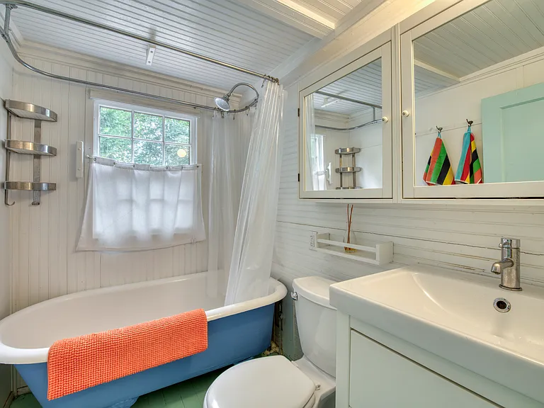 104 Sayres Path — Photo 6