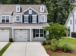 2572 Kingsfield St, Mount Pleasant, SC 29466
