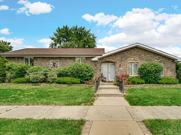 324 E 173rd Pl, South Holland, IL 60473