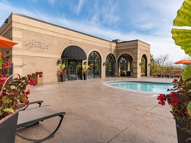 Avana Minnetonka — Photo 39
