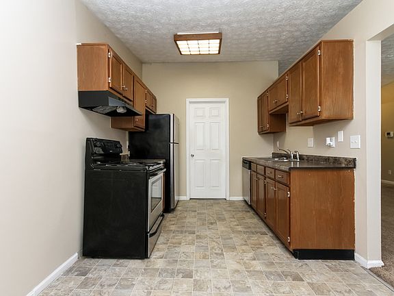 3rd image of 11044 E Wismar Dr