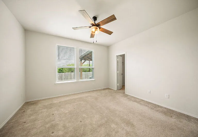 27627 Sienna Crk — Photo 17