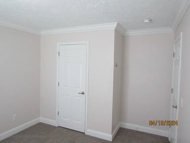2130-HWY 111th — Photo 23