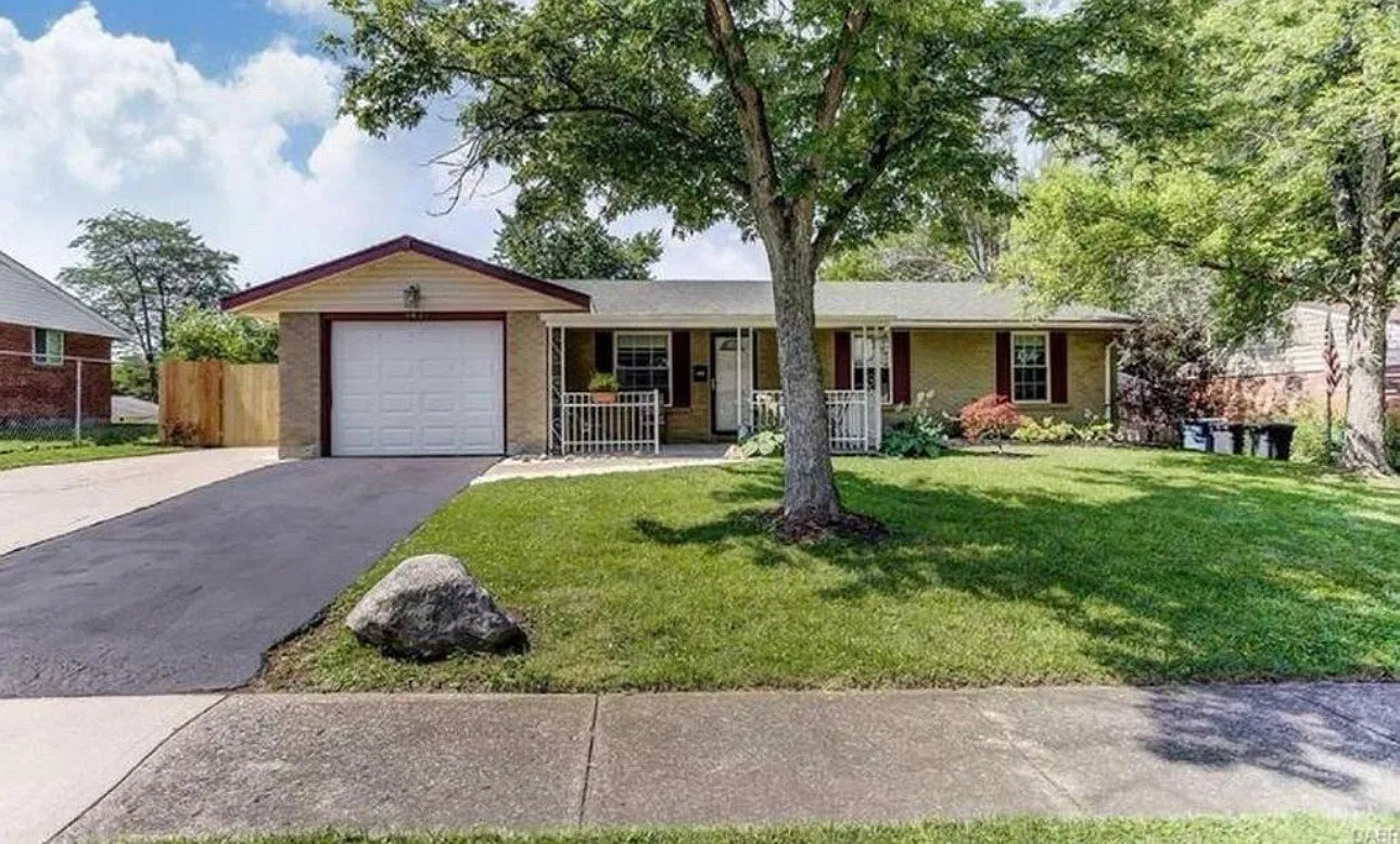 Leawood Dr, Huber Heights — Photo 1