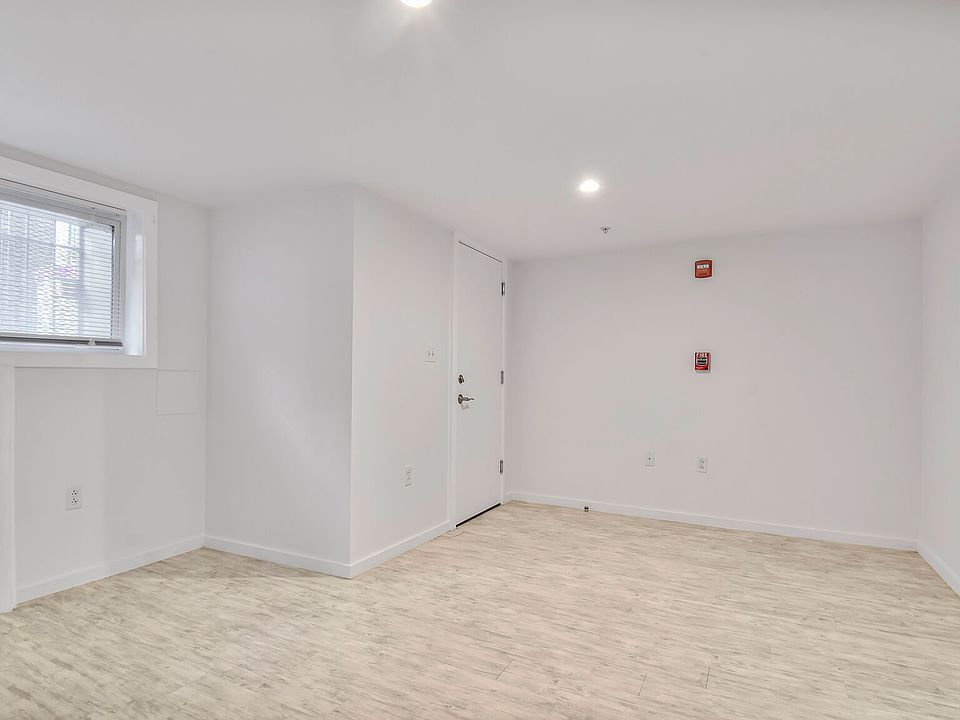 1st image of 24 Rhode Island Ave NE #A