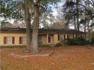 925 Miles Jamison Rd, Summerville, SC 29485